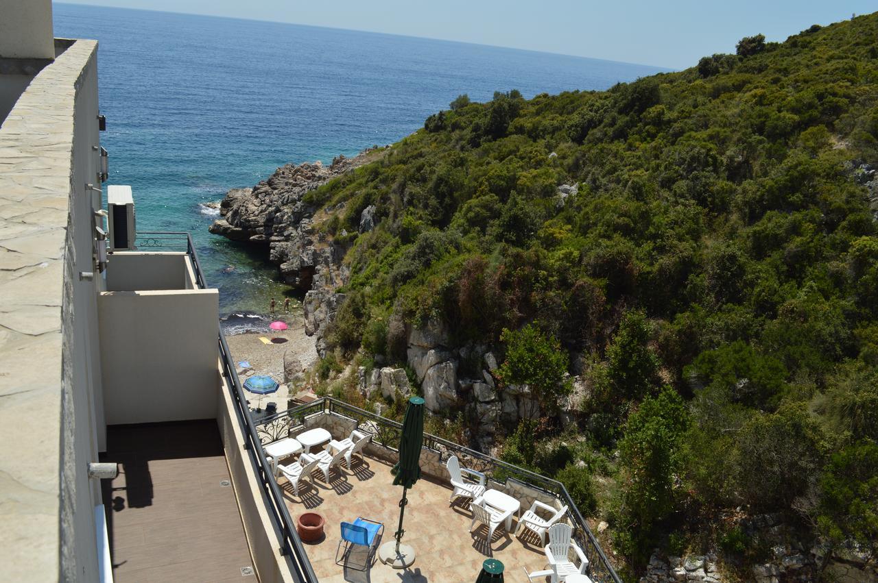 Novalic Hotel Dobra Voda Exterior photo