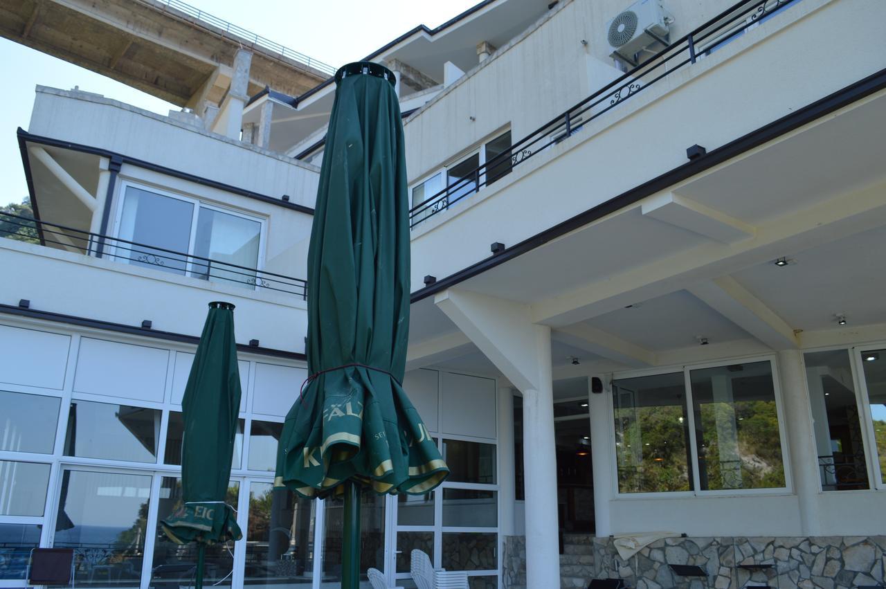 Novalic Hotel Dobra Voda Exterior photo