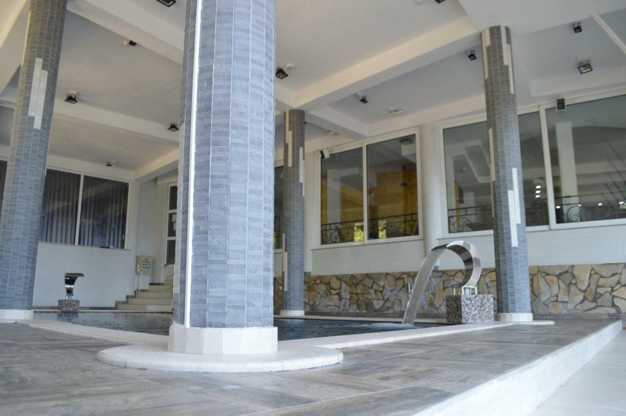 Novalic Hotel Dobra Voda Exterior photo